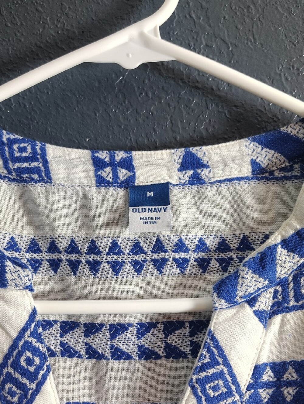 Old Navy Blue and White Geometric Peasant Boho Top Size Medium - Picture 2 of 4